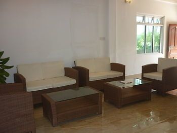 Batuta Maldives Surf View Hotel Thulusdhoo Kültér fotó