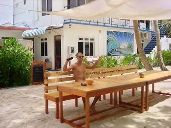 Batuta Maldives Surf View Hotel Thulusdhoo Kültér fotó