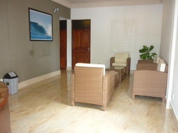 Batuta Maldives Surf View Hotel Thulusdhoo Kültér fotó